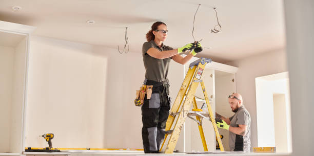 Best Emergency Electrician Near Me  in Limestone Creek, FL