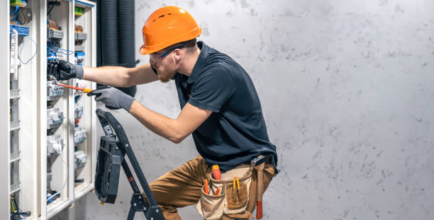 Best Affordable Electrician  in Limestone Creek, FL